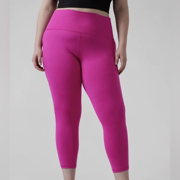 Athleta Pants - Athleta Salutation Stash Pocket II 7/8 Tight in Electric Fuchsia